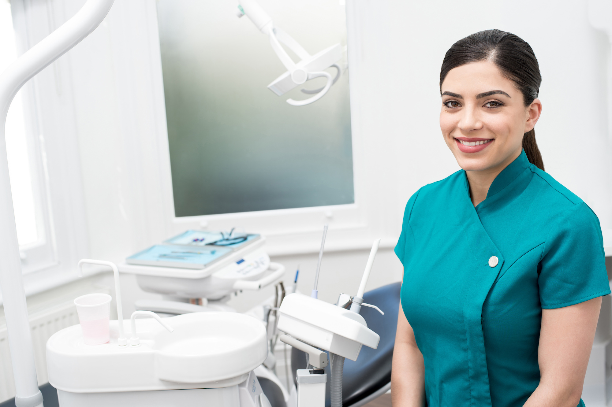 Recruiting Qualified Orthodontic Nurse Dental Nurse Roy Morris Dental   AdobeStock 82324744 